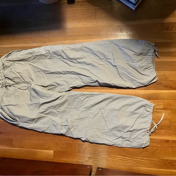 grey poofy track pants - Picture 1 of 4